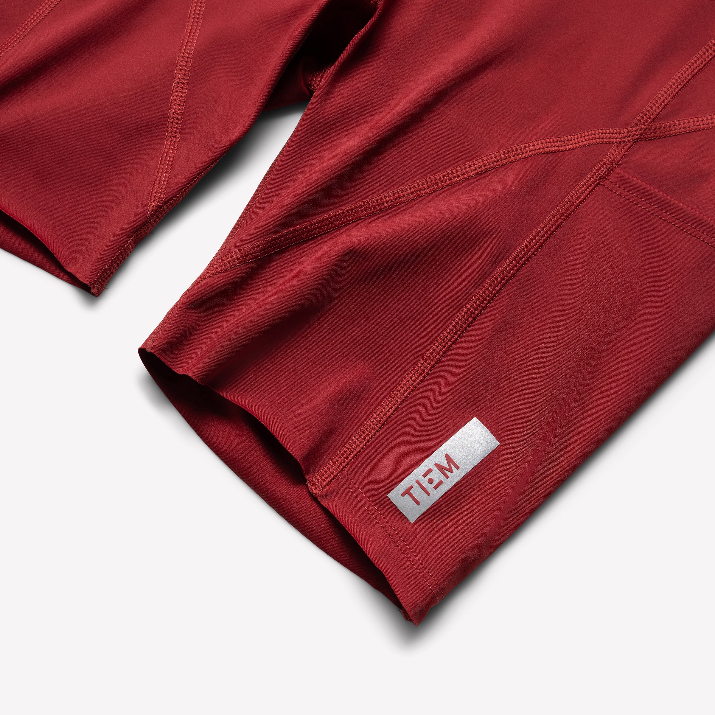 Aero Lite II Bike Short - Merlot - Image 8