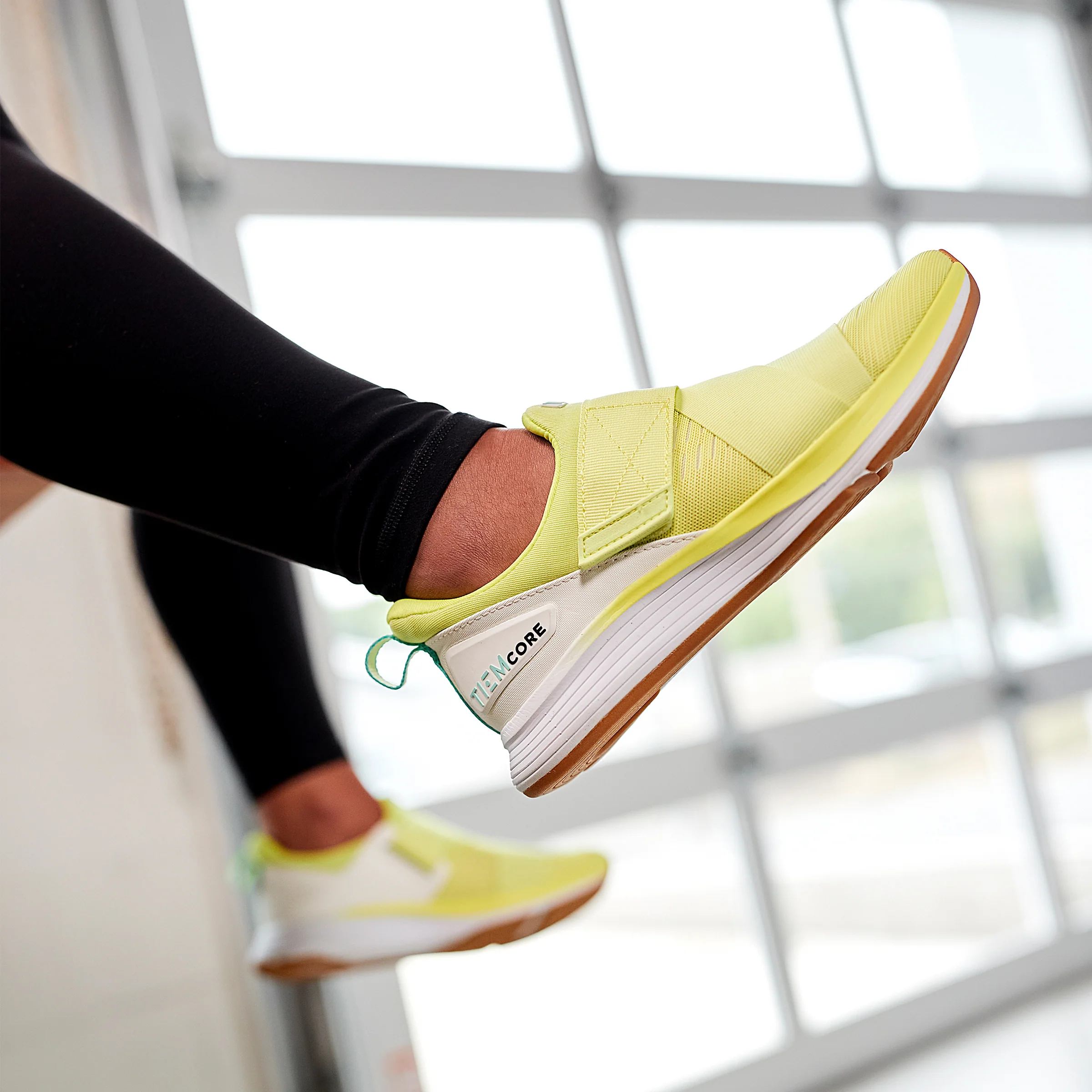 Latus - Citron Glow - Image 9